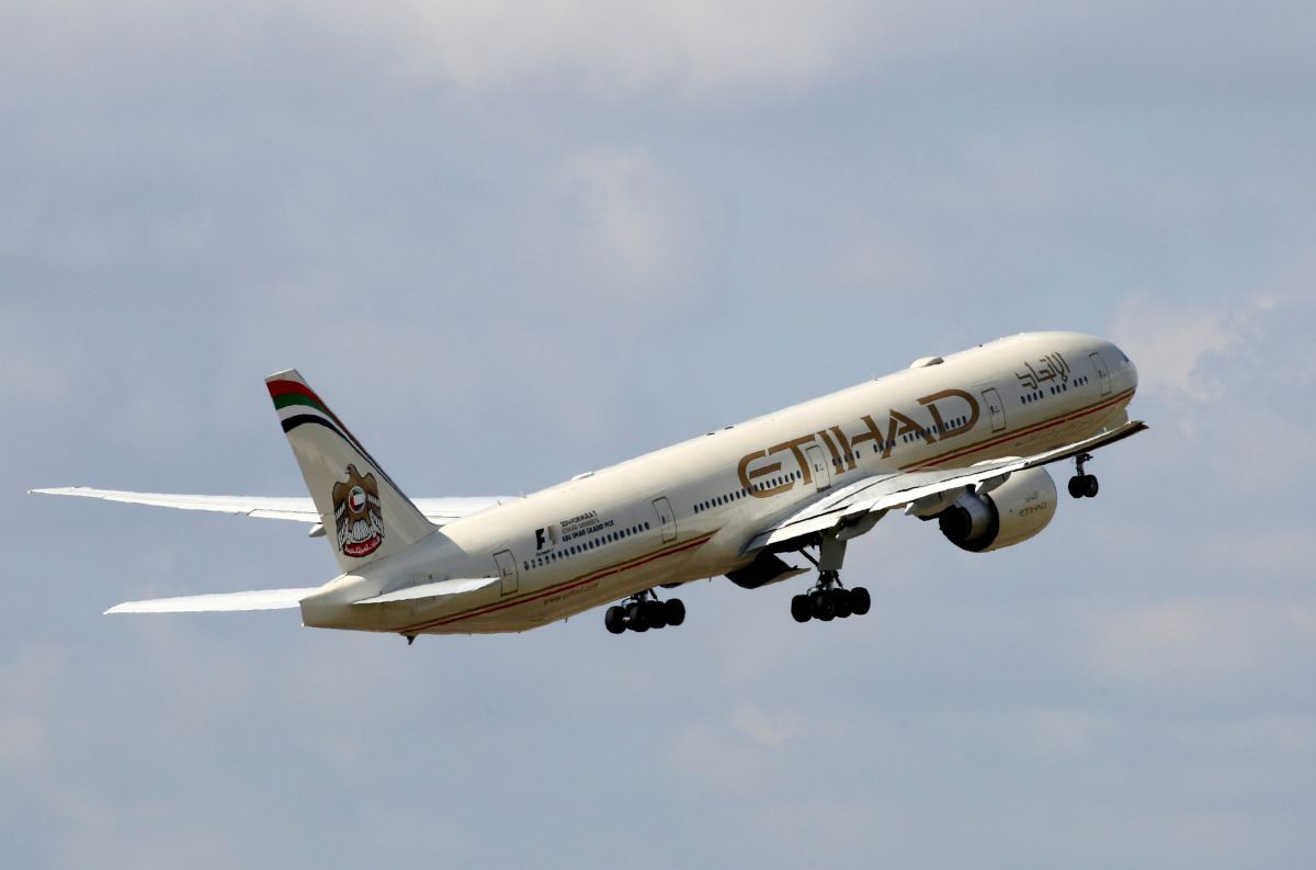 Самолет Boeing 777-3FX авиакомпании Etihad Airways / REUTERS Самолет Boeing 777-3FX авиакомпании Etihad Airways / REUTERS