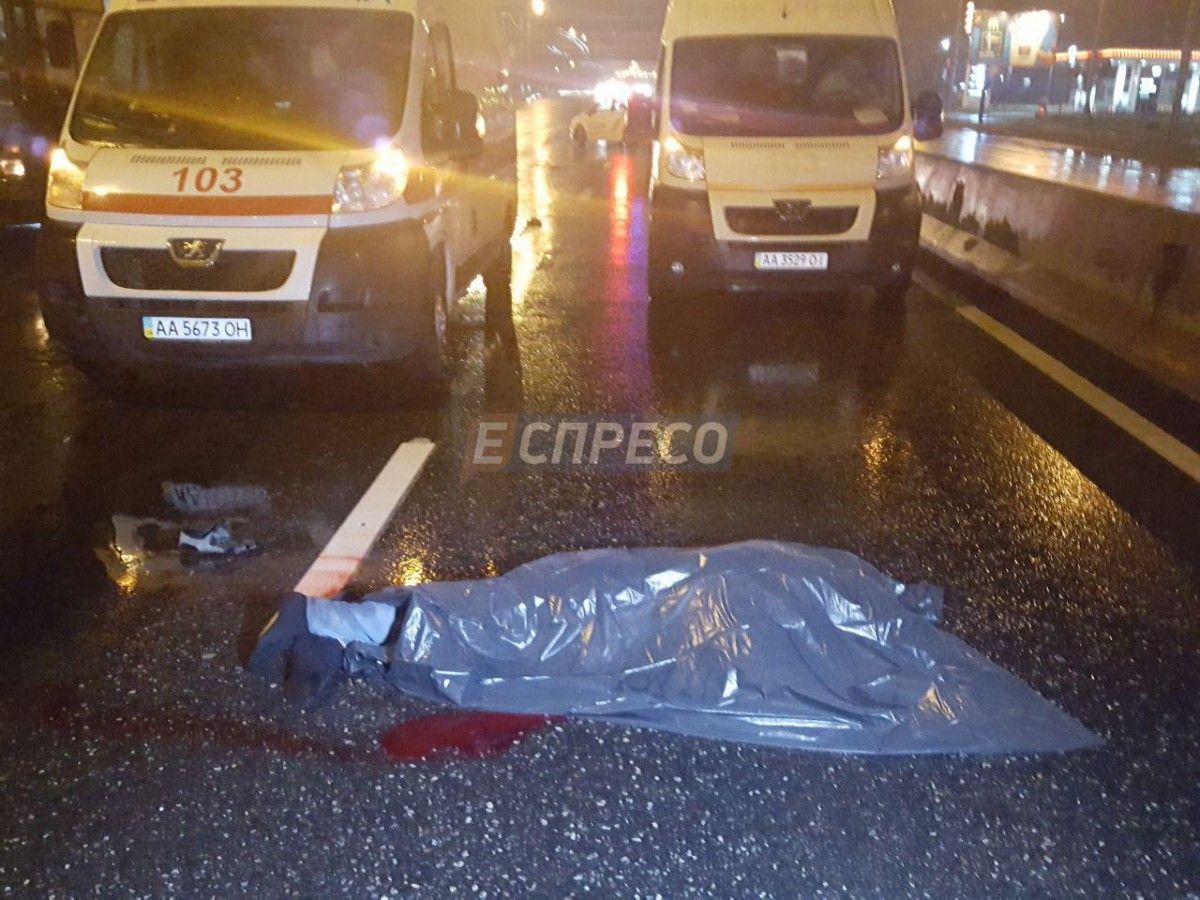 Обставини ДТП буде з'ясовувати слідство / Еспресо Обставини ДТП буде з'ясовувати слідство / Еспресо