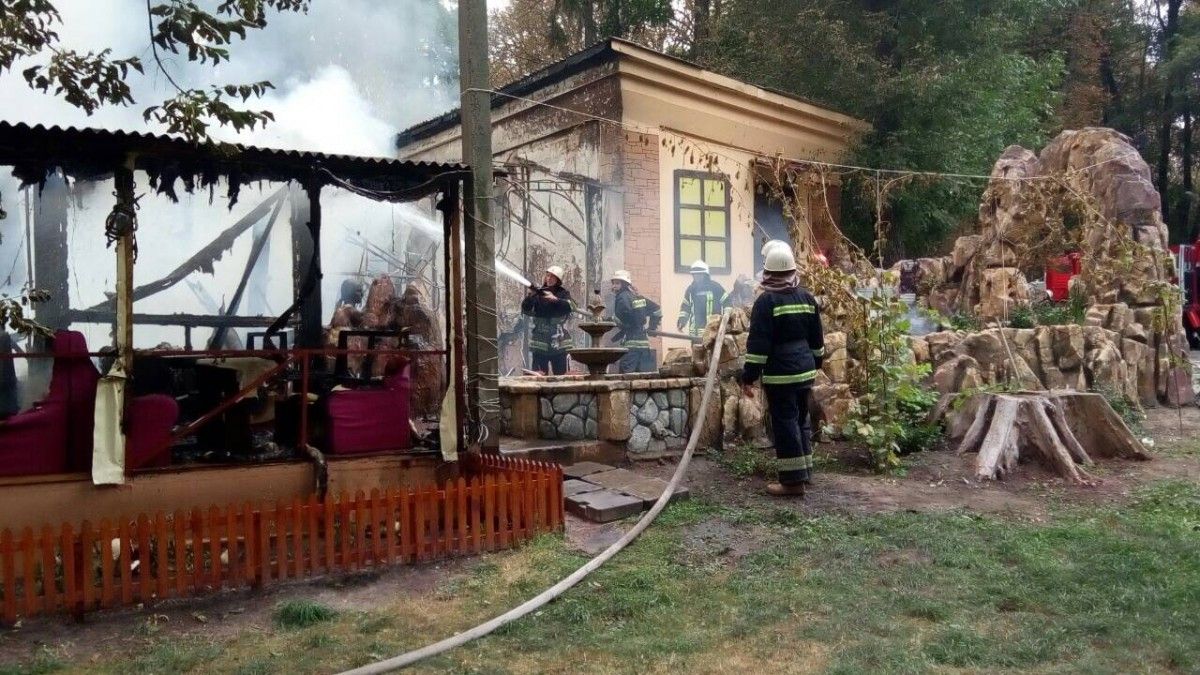 Площадь пожара составляет около 500 м. кв / ГСЧС Площадь пожара составляет около 500 м. кв / ГСЧС
