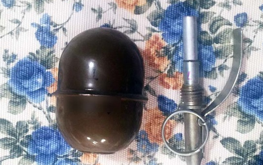 У чоловіка також вилучили боєприпаси / поліція Києва У чоловіка також вилучили боєприпаси / поліція Києва
