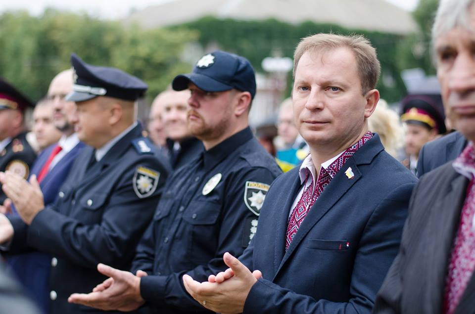 У Тернополі відбулися урочистості з нагоди Дня Державного Прапора / Фото: прес-служба ТОДА У Тернополі відбулися урочистості з нагоди Дня Державного Прапора / Фото: прес-служба ТОДА
