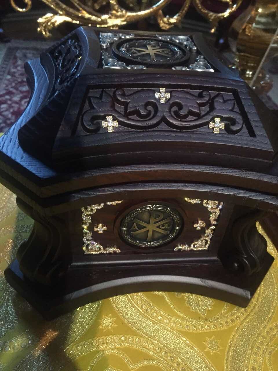 Микола Чудотворець відомий як швидкий помічник, покровитель дітей, мореплавців і мандрівників, захисник невинно обмовлених / Фото: Центр информації УПЦ Микола Чудотворець відомий як швидкий помічник, покровитель дітей, мореплавців і мандрівників, захисник невинно обмовлених / Фото: Центр информації УПЦ