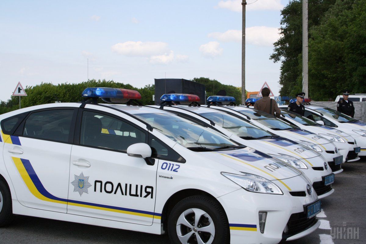 На території УПП Одеси знаходиться 19 службових авто, які постраждали в результаті ДТП / Фото УНІАН На території УПП Одеси знаходиться 19 службових авто, які постраждали в результаті ДТП / Фото УНІАН
