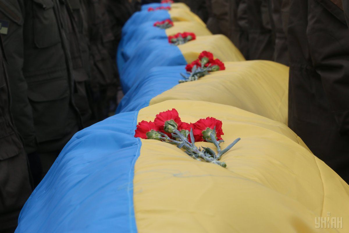 Правительство ускорит проект мемориального кладбища военных / иллюстрация / фото УНИАН Правительство ускорит проект мемориального кладбища военных / иллюстрация / фото УНИАН