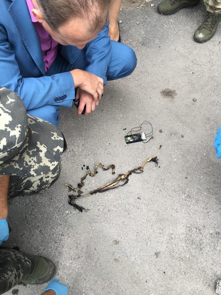 Виявлений вибуховий пристрій / фото facebook.com/d.jvavyj Виявлений вибуховий пристрій / фото facebook.com/d.jvavyj