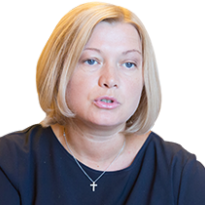 "Многие депутаты бывают на Донбассе. Но они делают пару фотографий, возвращаются – и все" (ЧАСТЬ II)