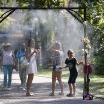 Как уберечься от теплового удара и перегрева: советы вот Супрун (инфографика)