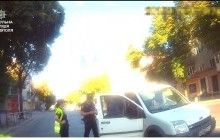 У Тернополі вщент п’яний водій заснув за кермом посеред дороги