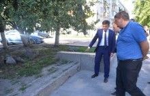 У Житомирі ремонтують тротуари у центрі міста