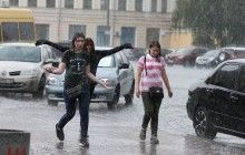 Киевлян предупреждают об ухудшении погодных условий, непогода будет бушевать и завтра