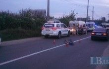 У Києві п'яний водій збив двох маленьких дівчаток, одна з них померла (фото)