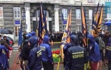 Во Львове активисты пикетировали областную прокуратуру (видео)