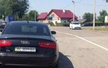 На Львовщине пьяным за рулем задержали нардепа з "БПП" - активисты