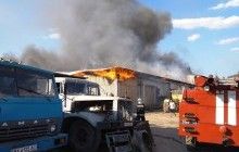 На Житомирщині ліквідували загоряння даху адмінбудівлі недіючого підприємства (фото)