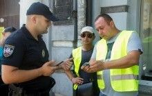 У Києві поліція разом з чиновниками КМДА провели рейд проти шахраїв-комунальників