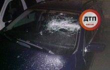 У Києві невідомі з битами викрали чоловіка