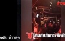 "Хотів звернути увагу": музикант знешкодив фаната, який приставив до нього пістолет під час концерту