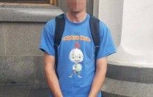 Житель Чернігівщини зробив нецензурний напис на Верховній Раді і попався поліції