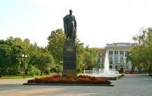 У Харкові перепоховають останки більшовика Руднєва із площі Небесної сотні