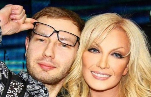 Українська співачка, яка втекла до РФ, уперше стане бабусею