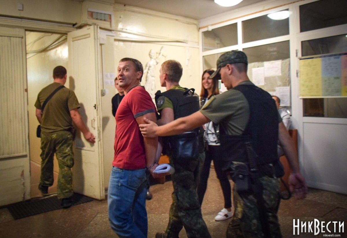 По словам адвоката, Титов начал голодовку еще 3 дня назад / фото НикВести По словам адвоката, Титов начал голодовку еще 3 дня назад / фото НикВести