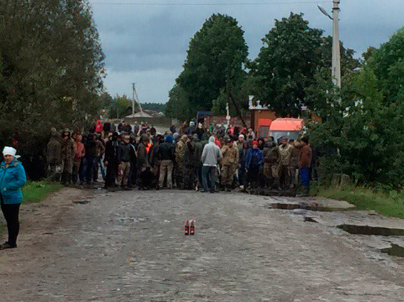 Схватка на Ровенщине / фото Полиция Ровенской области Схватка на Ровенщине / фото Полиция Ровенской области