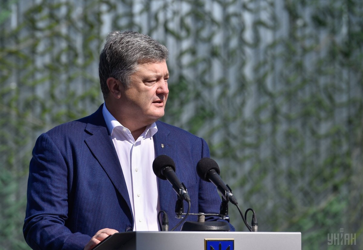 Порошенко встретился с лидерами украинской общины и крымскотатарских организаций США в Нью-Йорке / Фото УНИАН Порошенко встретился с лидерами украинской общины и крымскотатарских организаций США в Нью-Йорке / Фото УНИАН