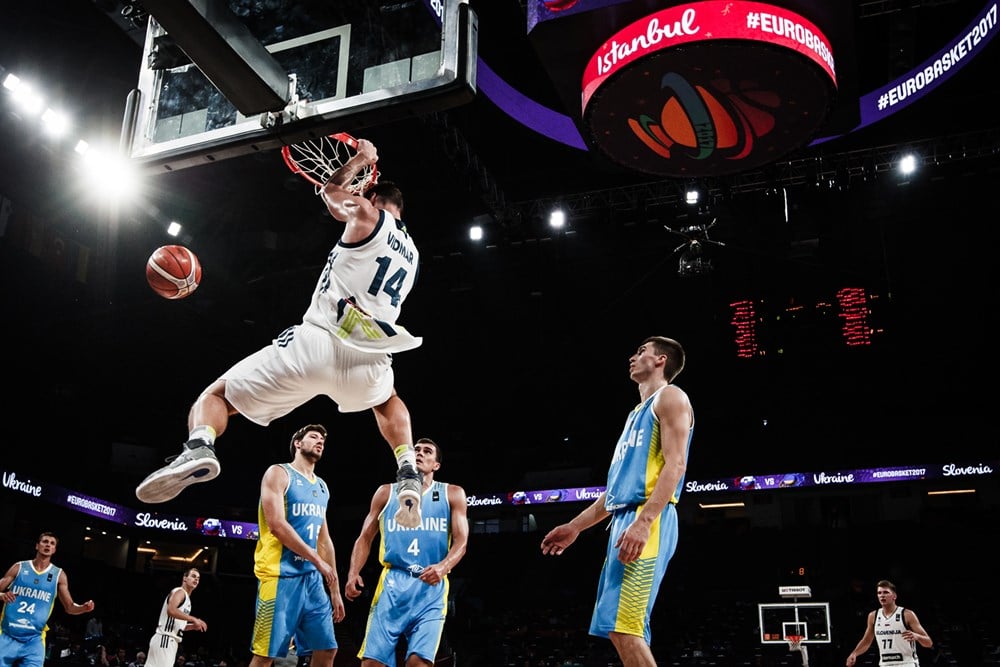 Словения - Украина - 79:55 / fiba.basketball Словения - Украина - 79:55 / fiba.basketball