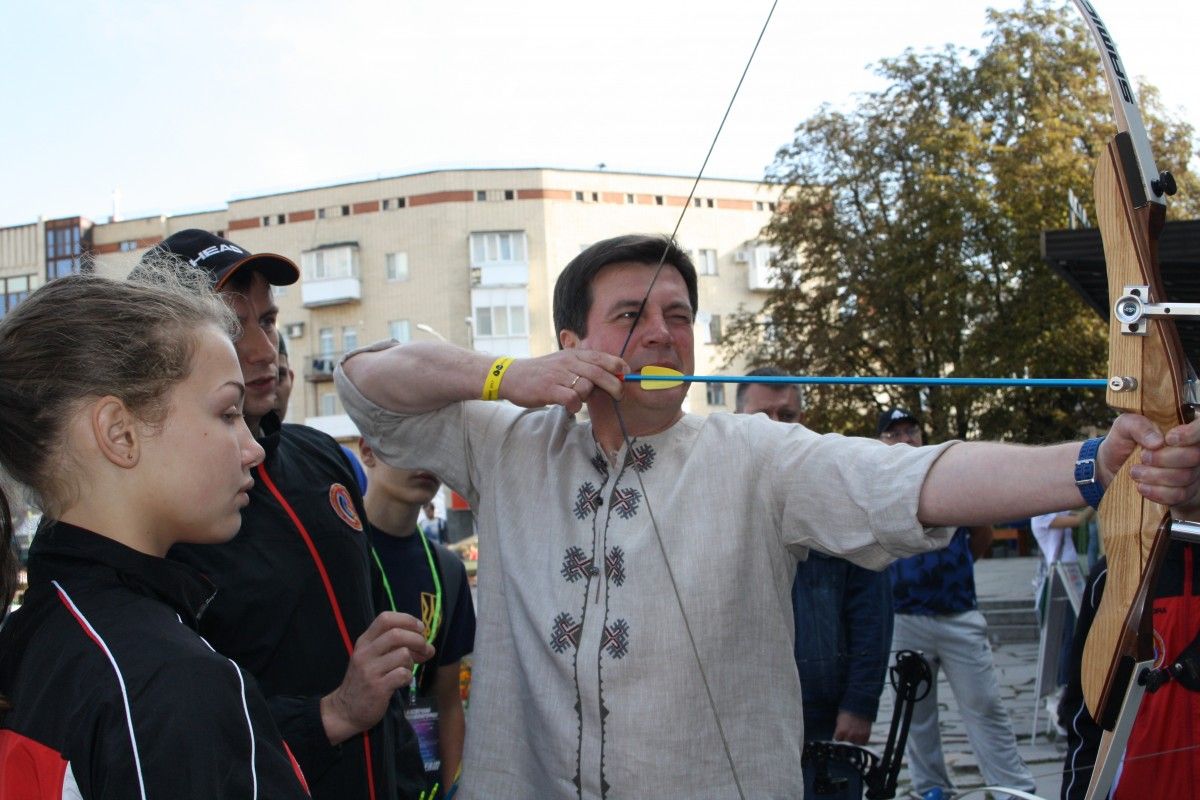 УНИАН УНИАН