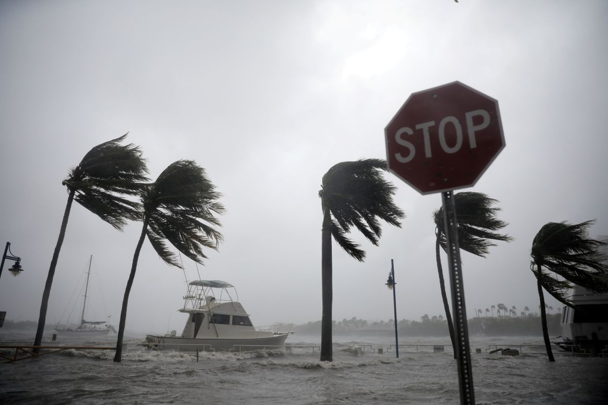 REUTERS REUTERS