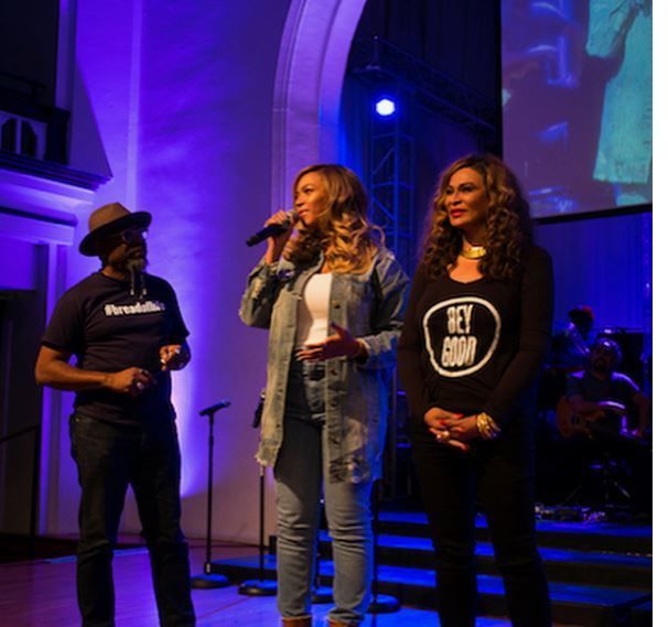 instagram.com/beyonce Бейонсе допомогла постраждалим від урагану instagram.com/beyonce Бейонсе допомогла постраждалим від урагану