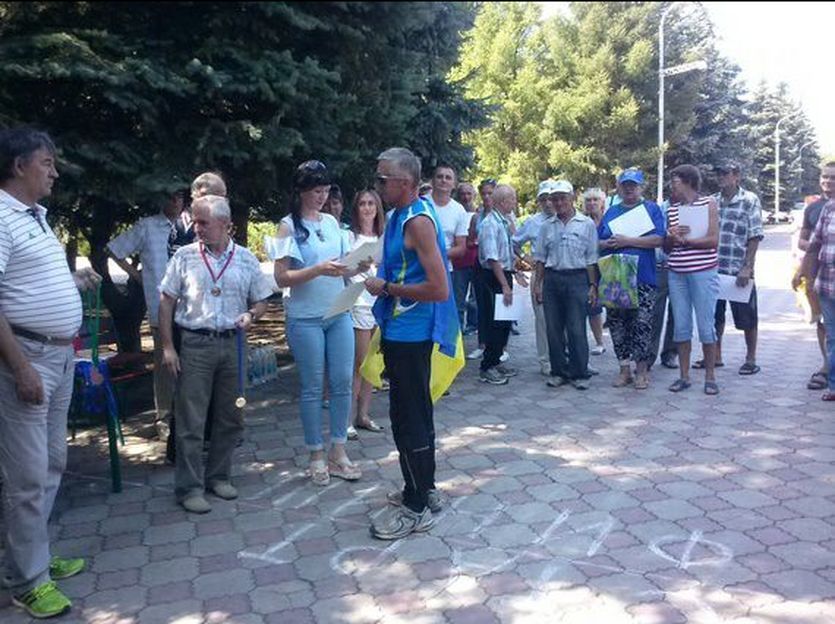 У ЛНР спортсмена заарештували за прапор України / facebook.com У ЛНР спортсмена заарештували за прапор України / facebook.com
