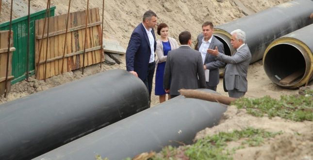 Кличко розповів, коли завершиться ремонт теплотраси на проспекті Соборності / Фото КМДА Кличко розповів, коли завершиться ремонт теплотраси на проспекті Соборності / Фото КМДА