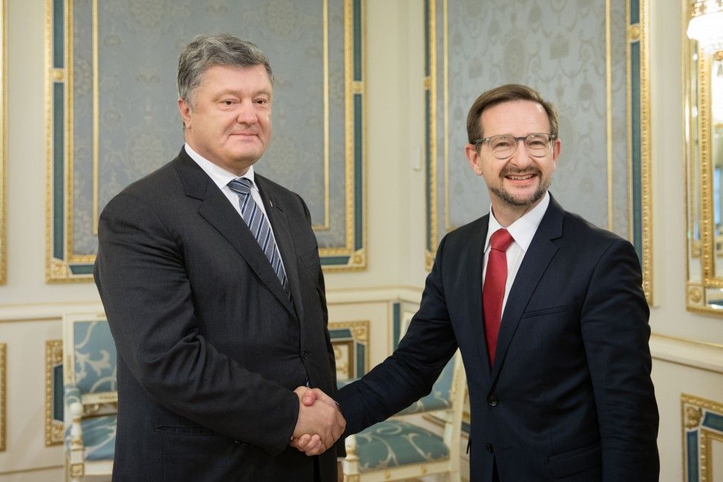Співрозмовники обговорили діяльність СММ ОБСЄ / president.gov.ua Співрозмовники обговорили діяльність СММ ОБСЄ / president.gov.ua