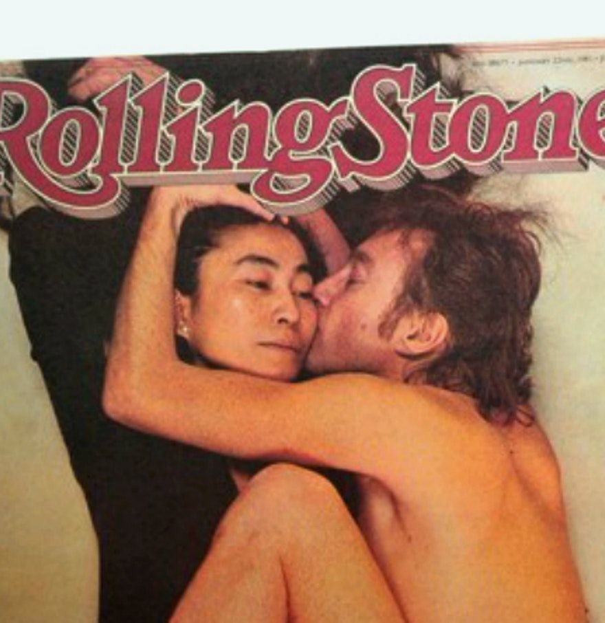 Обкладинка журналу Rolling Stone з Джоном Ленноном і Йоко Оно за 22 січня 1981 року / фото Everything But The House Обкладинка журналу Rolling Stone з Джоном Ленноном і Йоко Оно за 22 січня 1981 року / фото Everything But The House