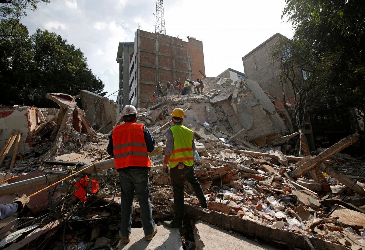 Последствия землетрясения в Мексике / Reuters