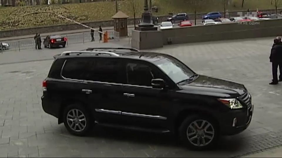 Право їздити на нових службових автомобілях отримали Право їздити на нових службових автомобілях отримали