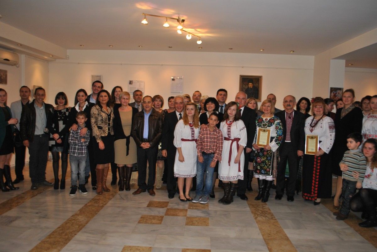 Во время одного из мероприятий в культурно-информационном Центре Посольства Украины в Греции.