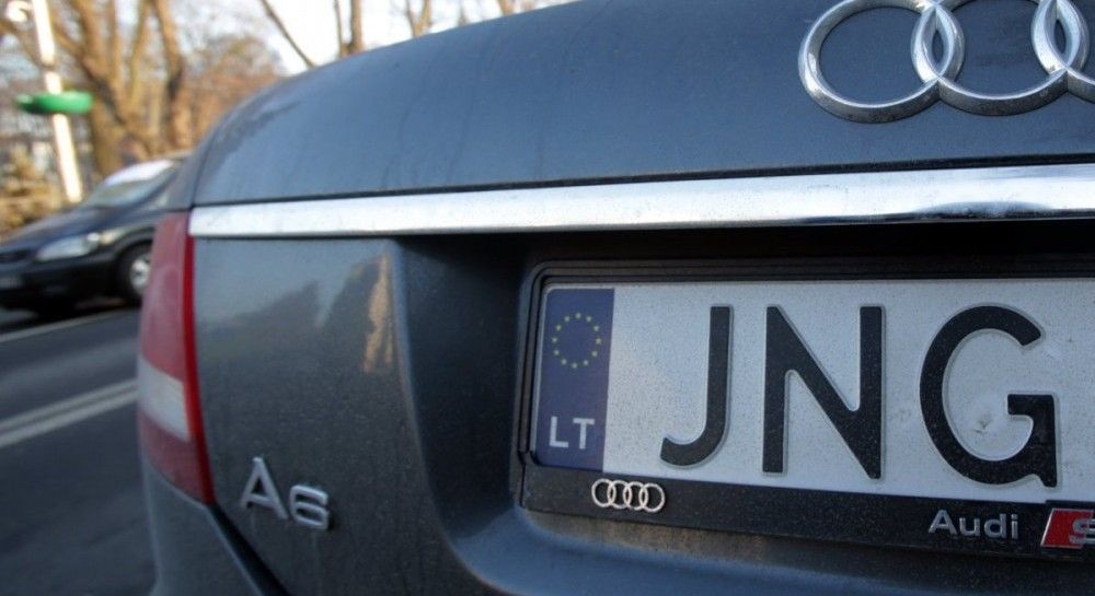 Customs - Rada to ease clearance of cars running on foreign plates — UNIAN - Vimarsana News