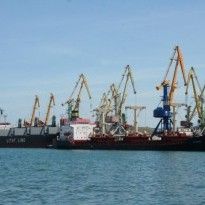 Over 30 foreign ships illegally visit Russia-annexed Crimea's ports last month