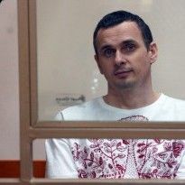 Глава немецкого Бундестага выразил солидарность с Сенцовым