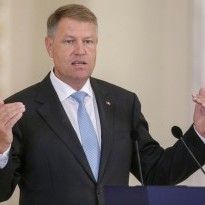 Romanian president cancels Ukraine visit amid minority language row