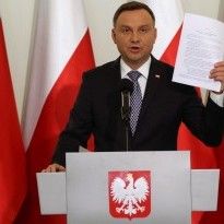 Дуда назвал необоснованным решение Еврокомиссии относительно санкций против Польши