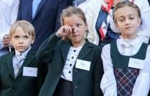 Страх и слезы на "линейке": Украина отмечает День знаний (видео)