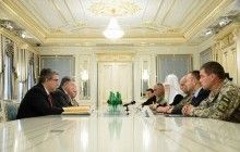 Порошенко підписав закон про амністію учасників АТО, які не скоїли тяжких злочинів