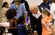 Поближе к народу: Трамп с женой во второй раз посетили штаты, которые пострадали от урагана (фото)