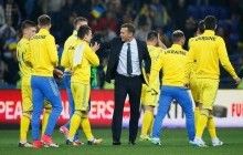 Збірна України у важких погодних умовах готувалася до матчу з Ісландією (відео)