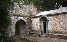 Джерела Святої Гори Афон: давня історія і сучасне диво у Лаврі Афанасія Афонського