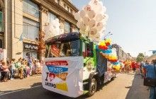 Карнавал та битва хорів: Дніпро відсвяткував День міста (фото)