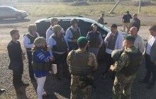 Венгерские депутаты впервые посетили зону АТО и линию фронта (фото)